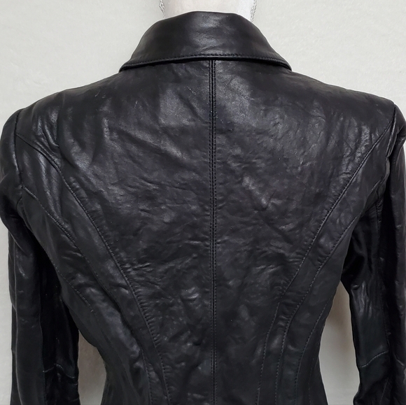JONES New York Black Crinkled Leather Notched Collar Button Up Moto Jacket Large - Picture 10 of 16